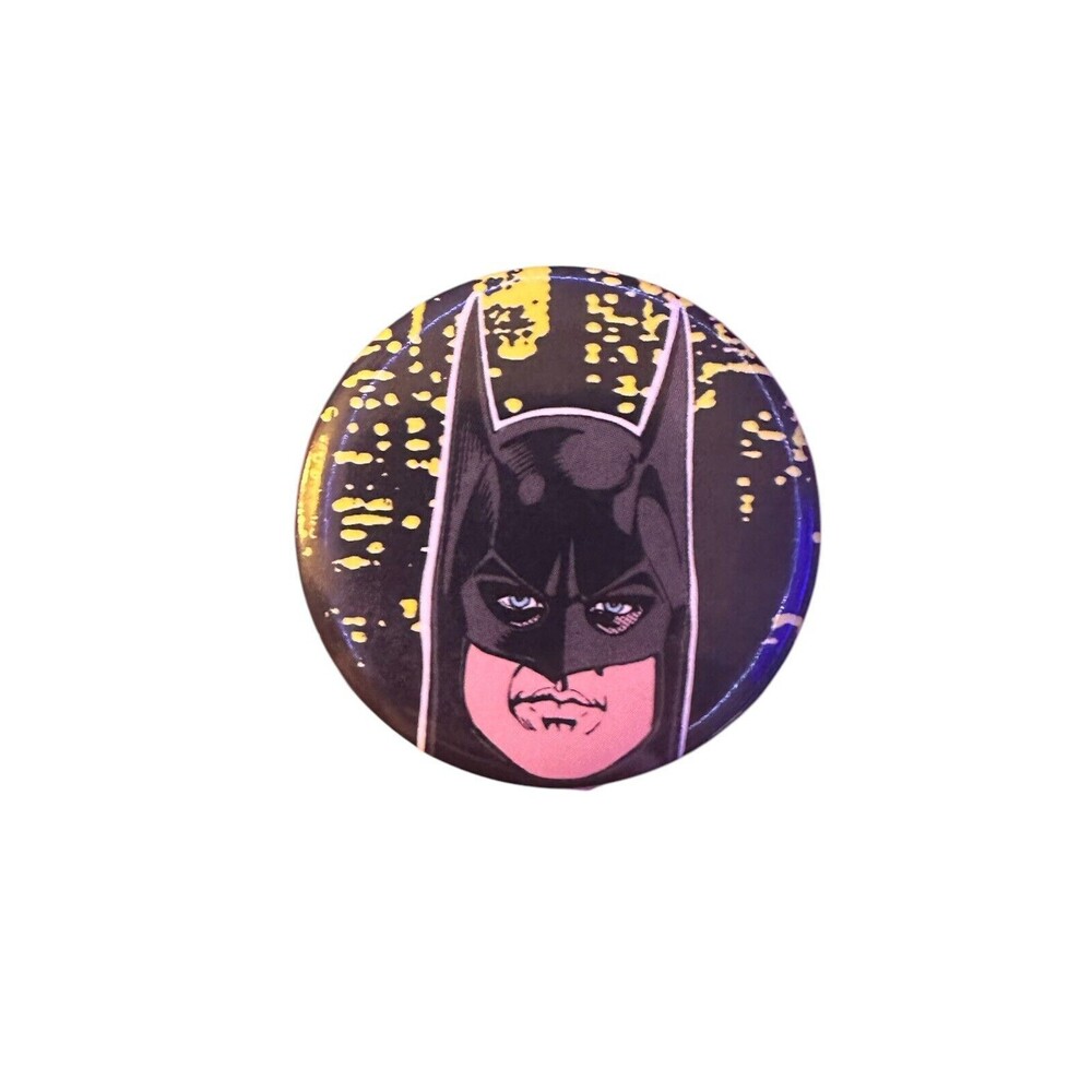 Vintage 1992 DC Comics Batman Pin – Official Licensed Collectible RARE Limited